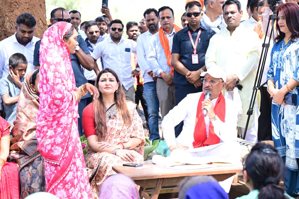 चौपाल में सुनी समस्या, मौके पर मिला समाधान: कमराखोल बना उदाहरण