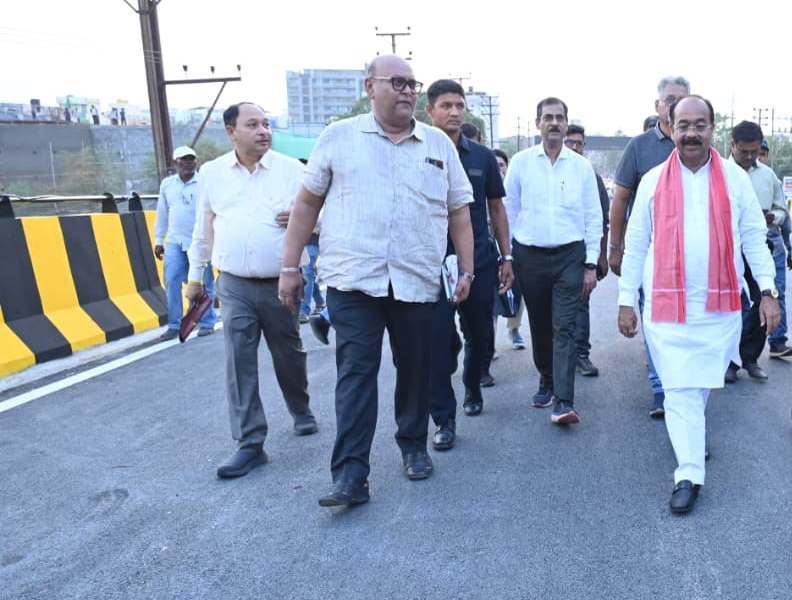 तेजी से पूरा हो रहा कचना ओवर-ब्रिज, जल्द शुरू होगा आवागमन