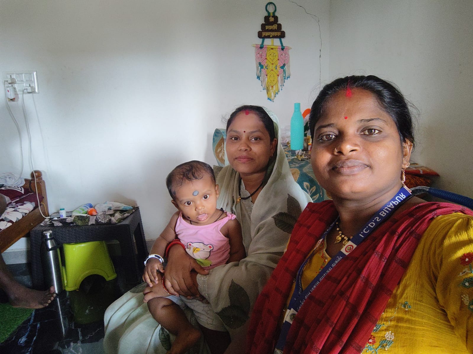 समय पर सहायता और मार्गदर्शन से सशक्त हुई माताएं