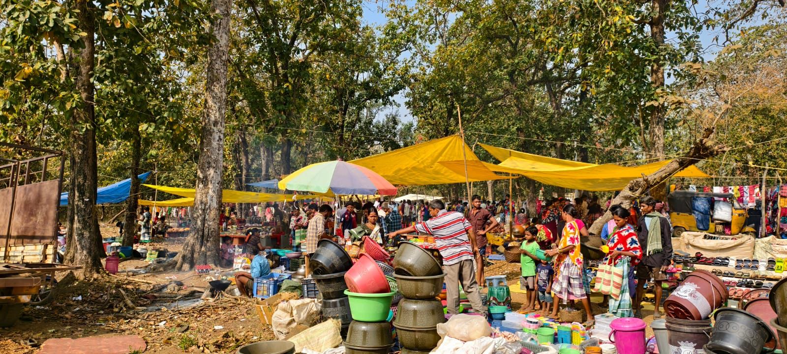 शांति के साथ विकास: बीजापुर के बाजारों में फिर से दिखी रौनक