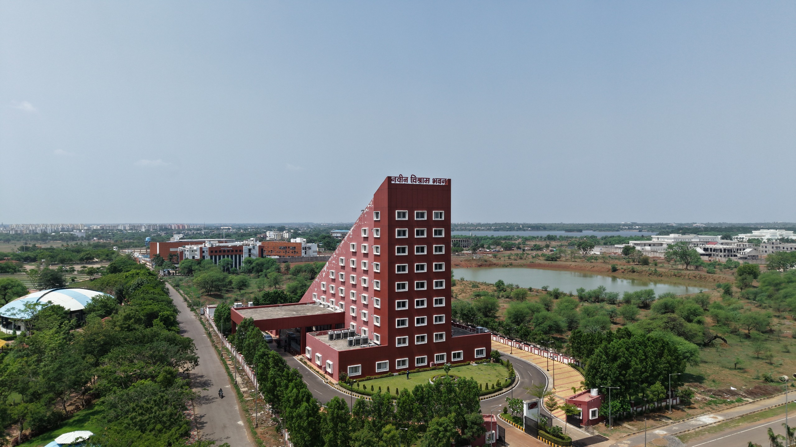 निवेशकों के लिए नया आकर्षण बन रहा नवा रायपुर