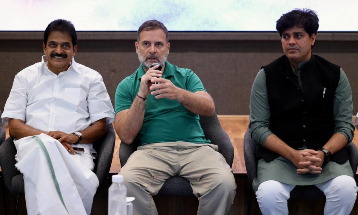 ‘मोदी सरकार गिरने वाली है…’, राहुल गांधी का सनसनीखेज बयान