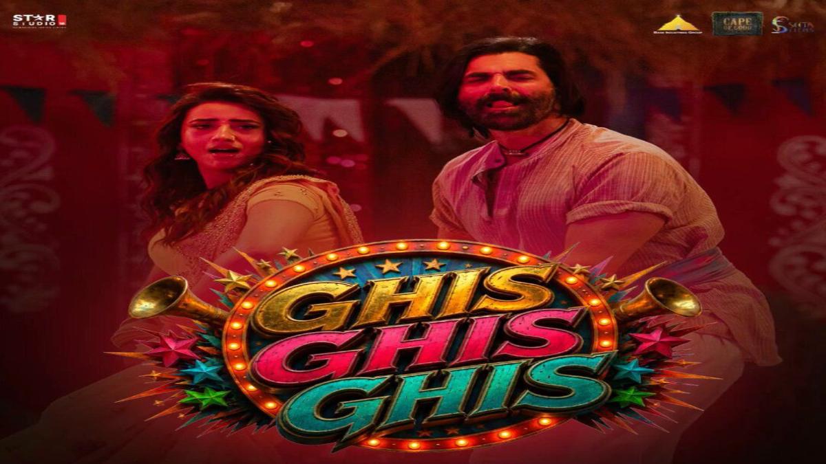 Akshay Kumar and Akshara Singh Set Screens on Fire With New Song