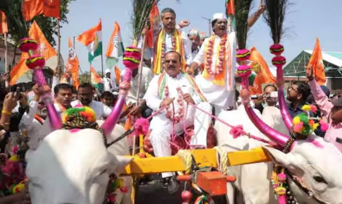 नासिक से सोलापुर तक किसान आंदोलन तेज, प्याज के दामों पर हंगामा