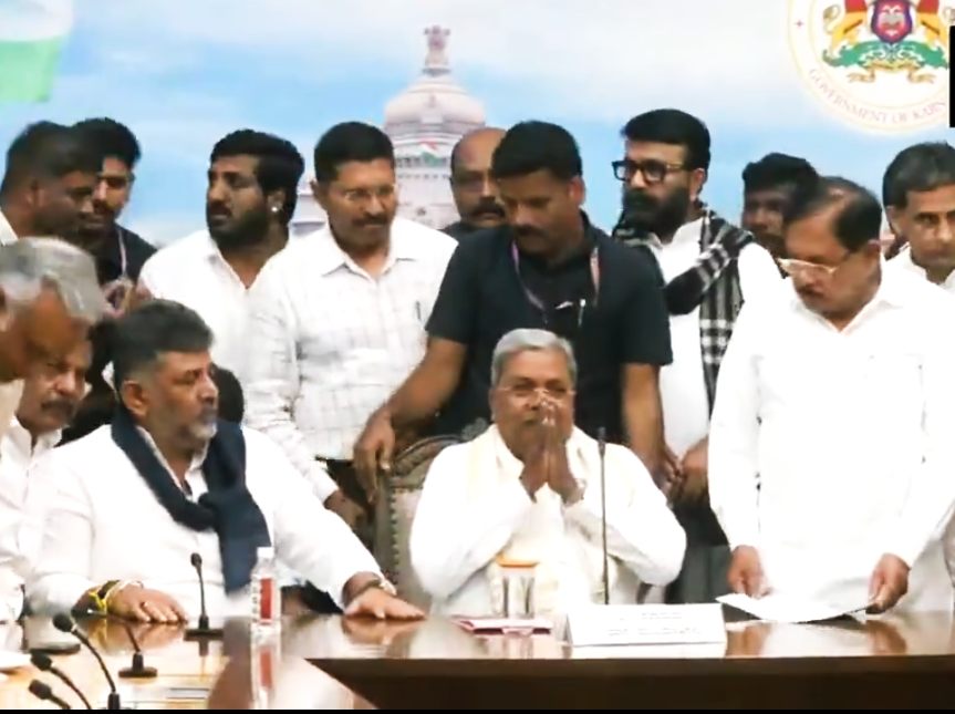 कर्नाटक CM सिद्धारमैया ने दिया इस्तीफा, सामने आया बड़ा अपडेट