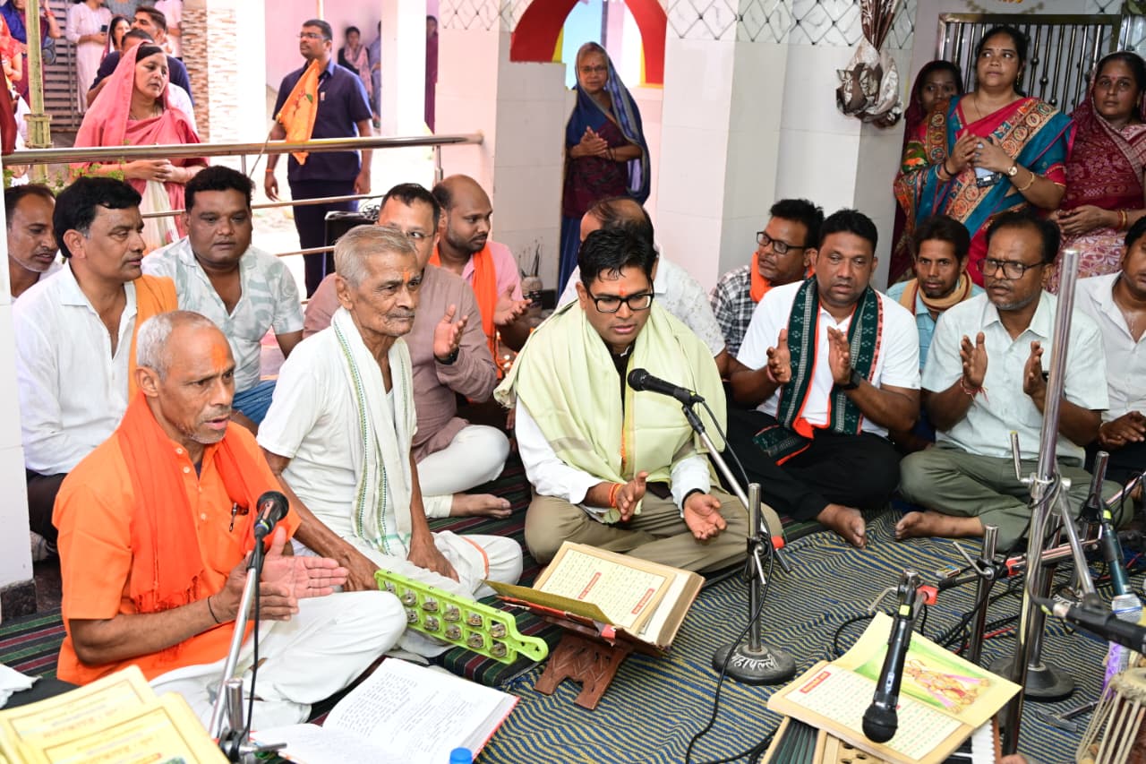 रामचरितमानस सुंदरकांड पाठ में शामिल होकर मांगी जनता की खुशहाली