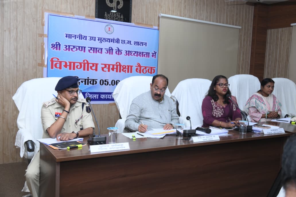 टीमवर्क और तकनीक से विकास कार्यों में लाएं तेजी: उप मुख्यमंत्री