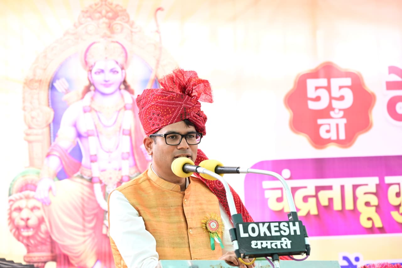 संस्कार और शिक्षा पर जोर, समाज को आगे बढ़ने की सीख