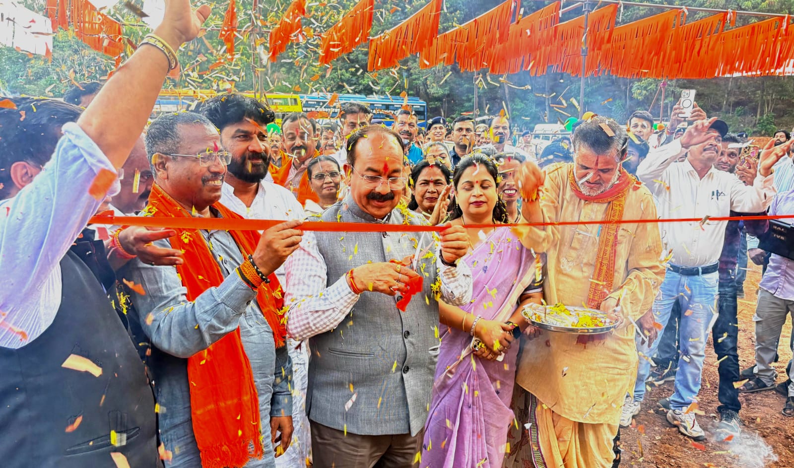 विकास और पर्यावरण संतुलन के साथ आगे बढ़ेगा किरंदुल