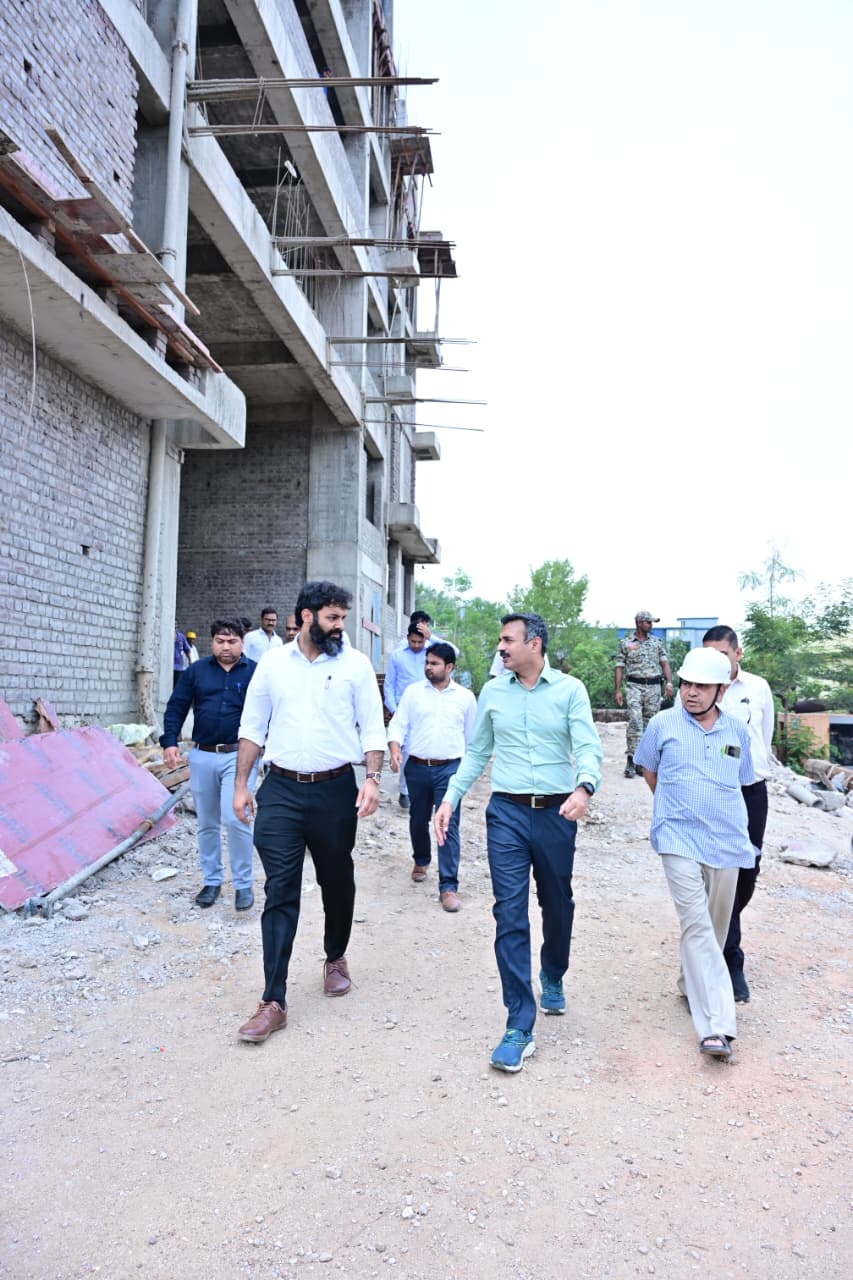 100 बिस्तरों वाला अत्याधुनिक अस्पताल जल्द होगा तैयार