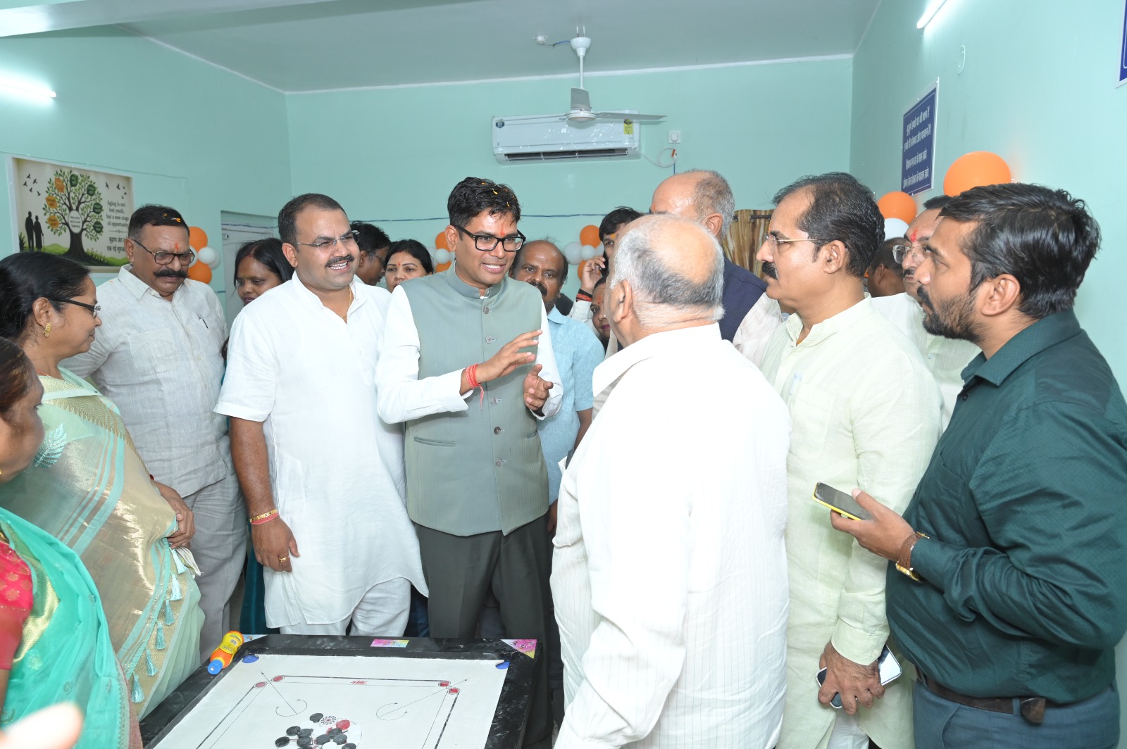 बुजुर्गों के लिए सम्मानजनक जीवन की पहल, अंबिकापुर में ‘सियान गुड़ी’ शुरू