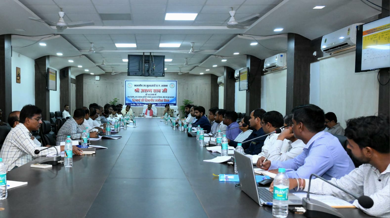 ड्रेनेज, जल संरक्षण और नागरिक सुविधाओं पर सरकार का विशेष ध्यान