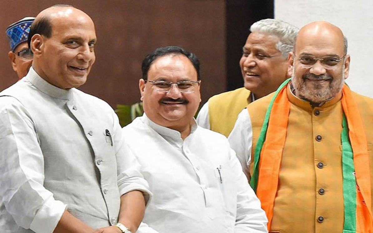 भाजपा के दिग्गजों का मंथन, राजनाथ सिंह के घर 7 राज्यों के लिए बनी रणनीति...