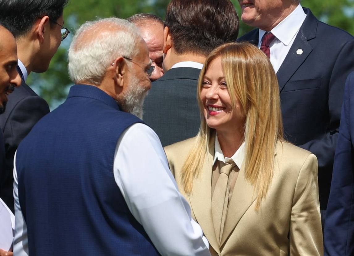 G7 Summit में फिर साथ दिखे पीएम मोदी और जॉर्जिया मेलोनी, इंटरनेट पर छाया #Melodi