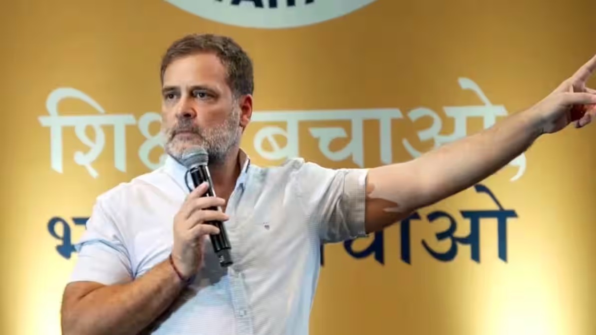 ‘बच्चों के सपनों का सम्मान नहीं करता सिस्टम’, कोटा में छात्रों से बोले राहुल गांधी...