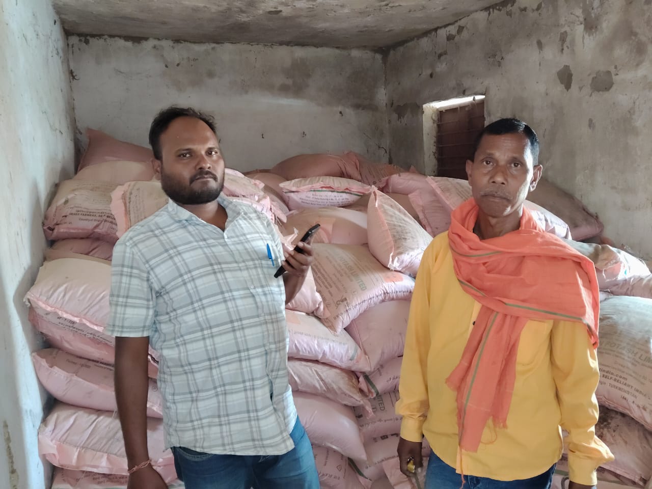 किसानों को समय पर ऋण और संसाधन उपलब्ध