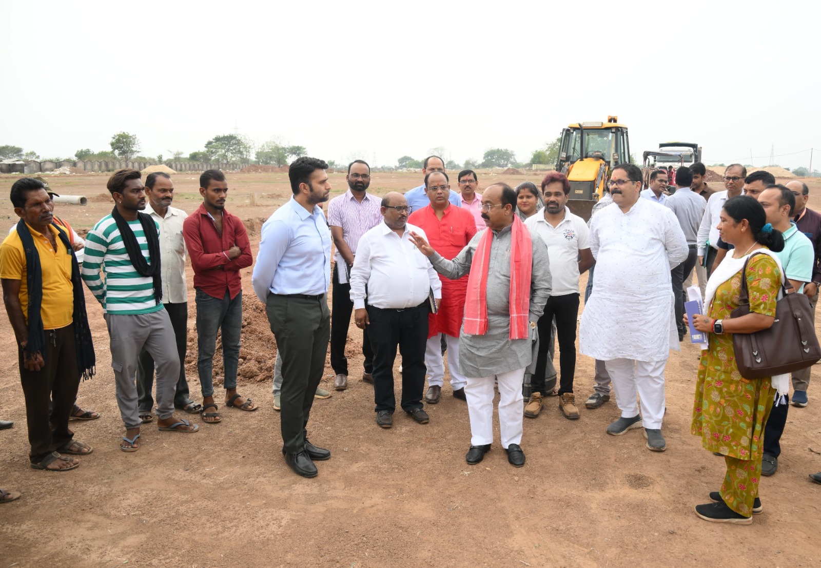 समय-सीमा में गुणवत्तापूर्ण निर्माण पर जोर, अधिकारियों को निर्देश