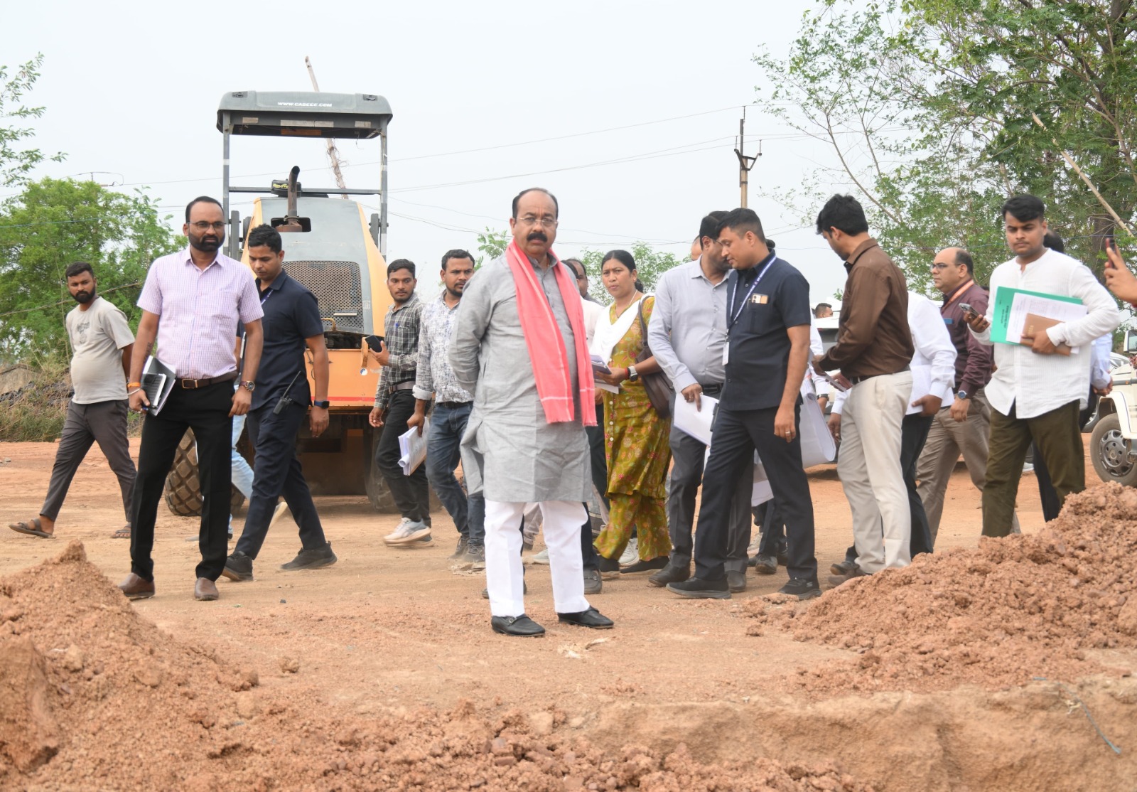 गुणवत्तापूर्ण निर्माण और नियमित निरीक्षण पर दिया जोर