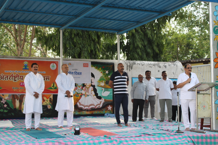 अंतर्राष्ट्रीय योग दिवस पर हजारों कैदियों ने किया योगाभ्यास