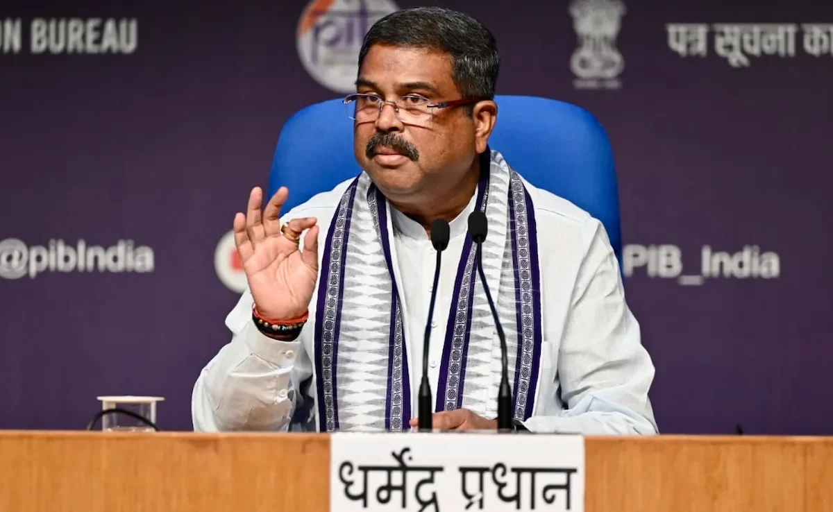 मोदी सरकार में फेरबदल की तैयारी, धर्मेंद्र-हरदीप-रवनीत बाहर! शक्तिकांत दास बन सकते हैं वित्त मंत्री