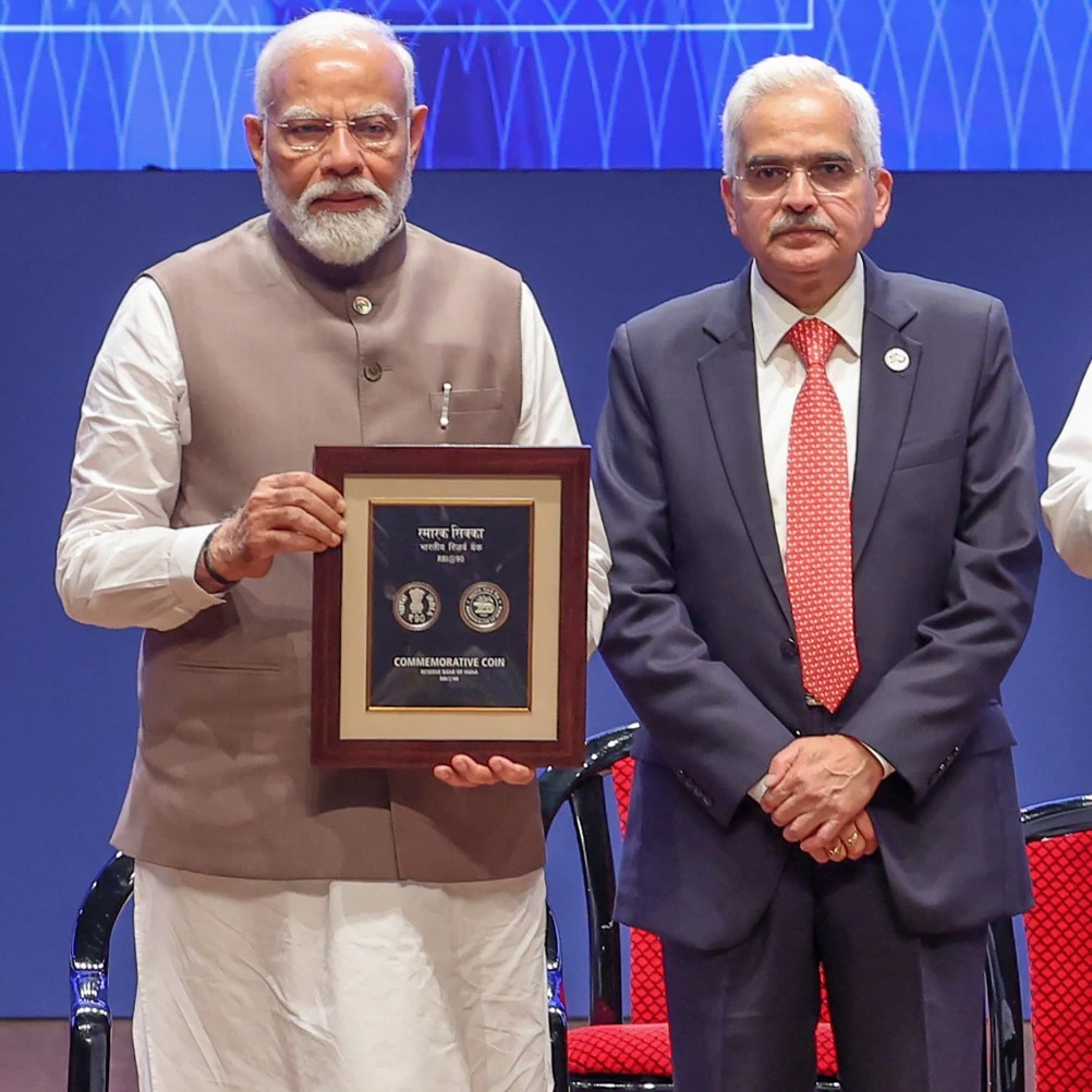 मोदी सरकार में फेरबदल की तैयारी, धर्मेंद्र-हरदीप-रवनीत बाहर! शक्तिकांत दास बन सकते हैं वित्त मंत्री