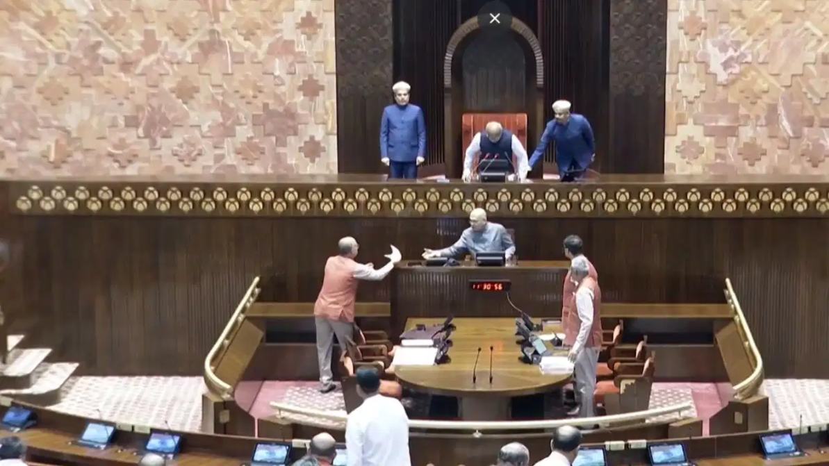 विधानसभा में पेपर लीक पर सरकार घिरी, विपक्ष ने उठाए पारदर्शिता पर सवाल
