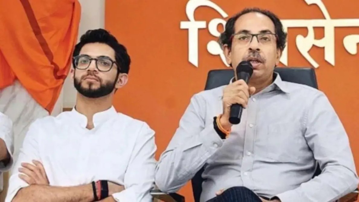 उद्धव ठाकरे को लगा बड़ा झटका, करीबी MLC सचिन अहीर ने बदला पाला
