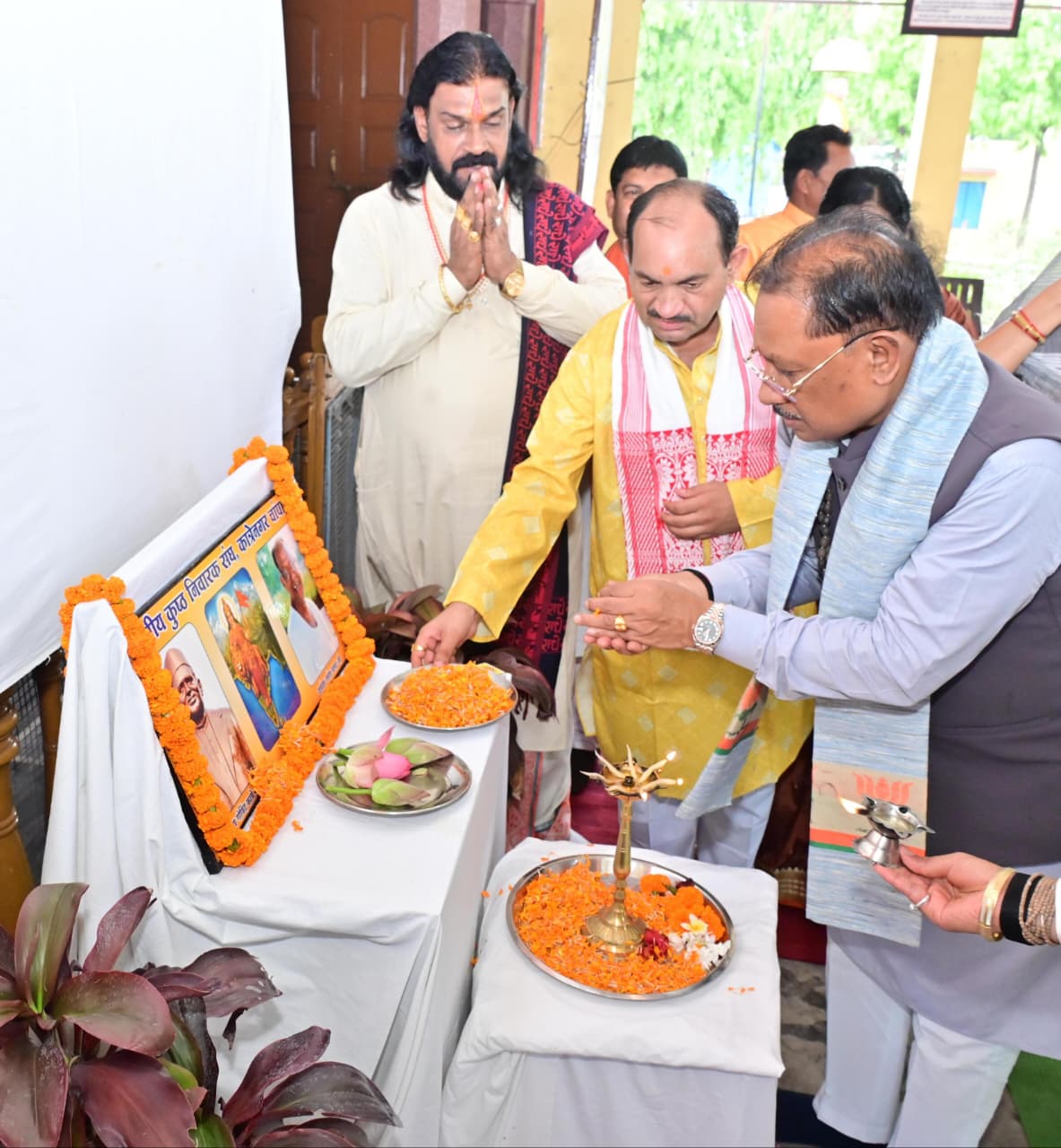 सिद्धि विनायक मंदिर में पूजा कर मुख्यमंत्री ने प्रदेशवासियों की खुशहाली की कामना की