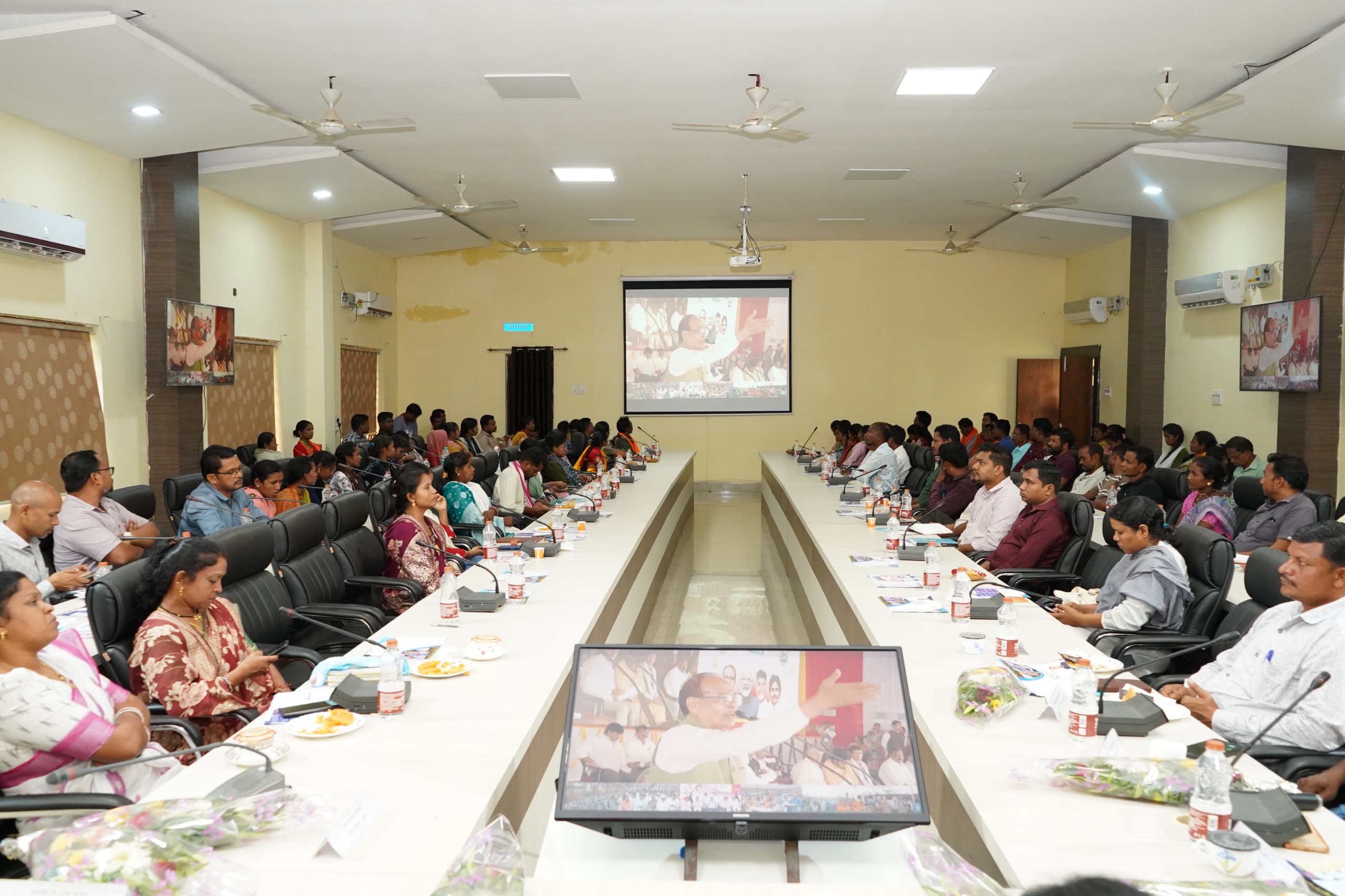 सुकमा में विकसित भारत गारंटी फॉर रोजगार एवं आजीविका मिशन का शुभारंभ