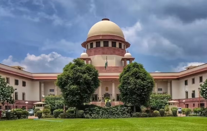 दिल्ली में अवैध निर्माण पर सुप्रीम कोर्ट सख्त, अधिकारियों की व्यक्तिगत जिम्मेदारी होगी तय
