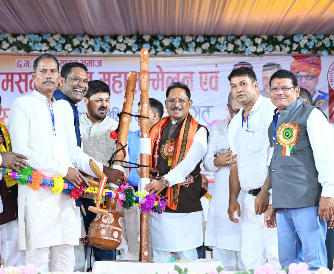 झेरिया यादव समाज के सम्मेलन में मुख्यमंत्री ने विकास और जनसेवा का रखा विजन