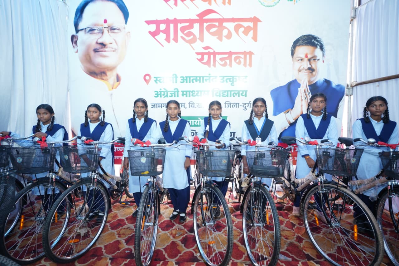 राष्ट्रीय छात्रवृत्ति परीक्षा के मेधावी विद्यार्थियों का मुख्यमंत्री ने किया सम्मान