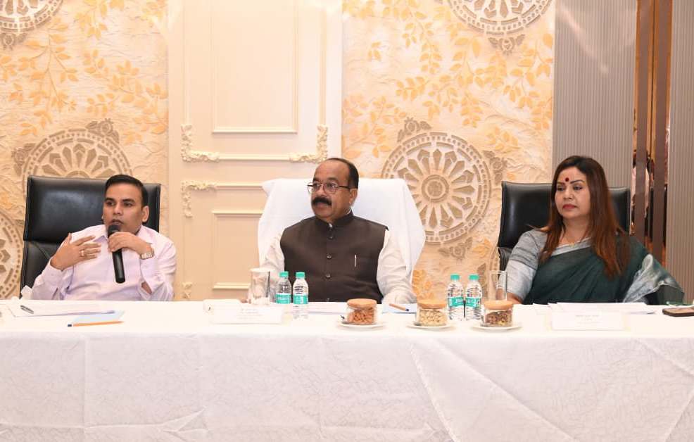 खेल अधोसंरचना के निर्माण कार्यों की हर महीने होगी समीक्षा