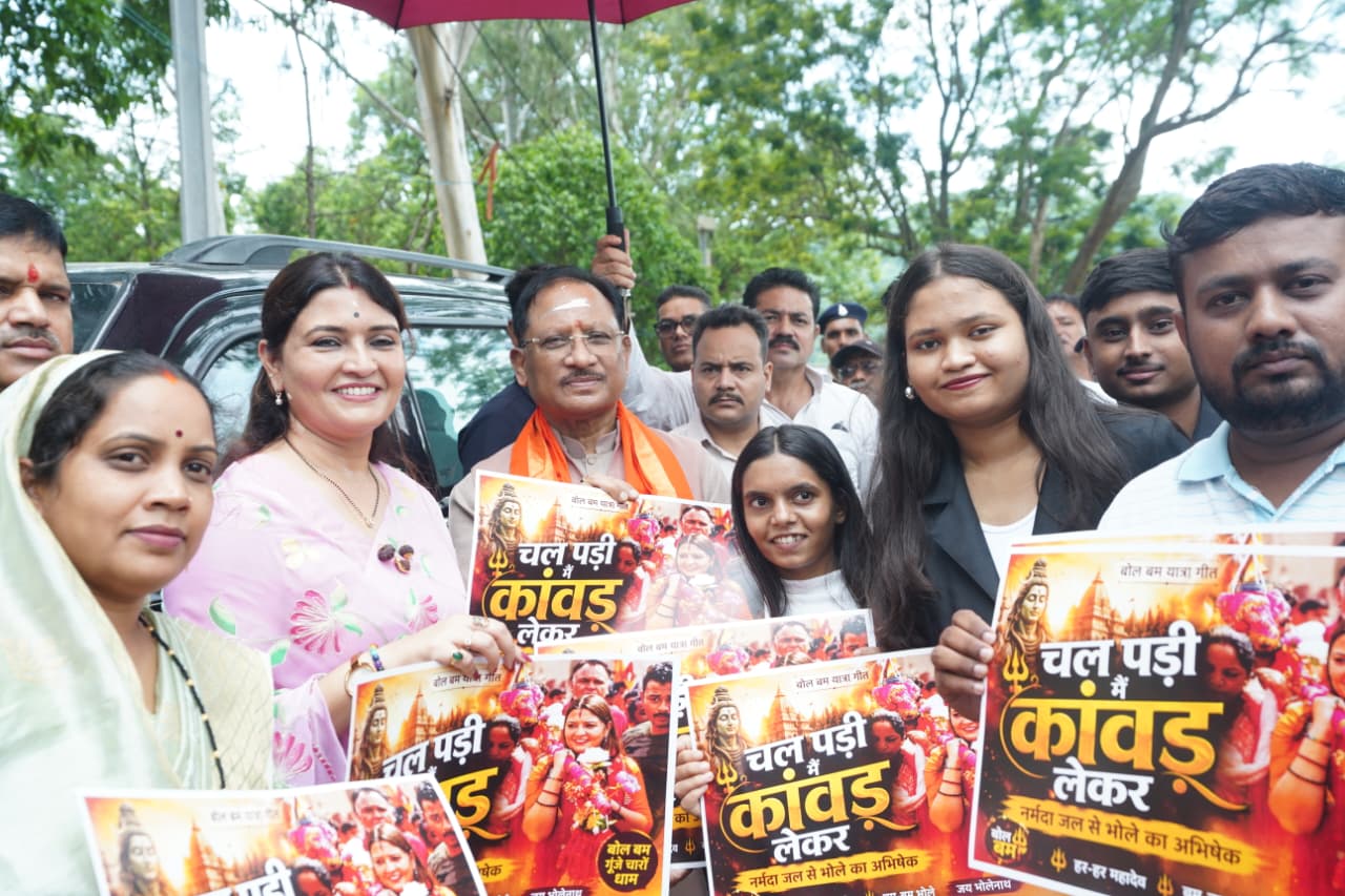 भगवान भोलेनाथ के चरणों में मुख्यमंत्री साय, प्रदेश के उज्ज्वल भविष्य की कामना