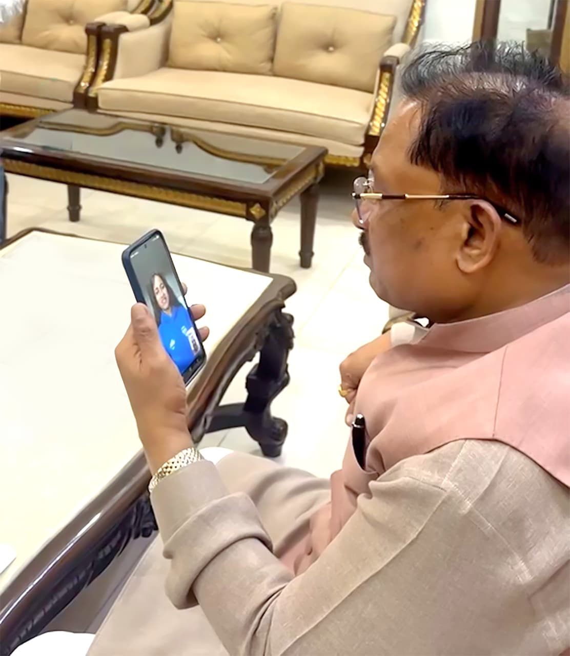 कॉमनवेल्थ गेम्स में रजत जीतने वाली ज्ञानेश्वरी यादव से मुख्यमंत्री ने की वीडियो कॉल पर बात