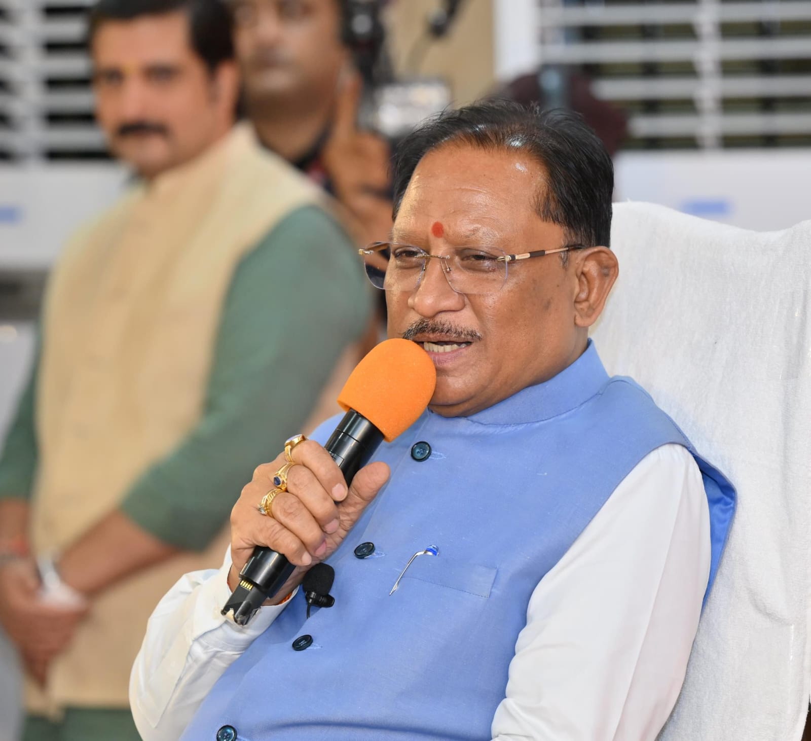 नीट विजेता विद्यार्थियों से मुख्यमंत्री विष्णुदेव साय का प्रेरक संवाद