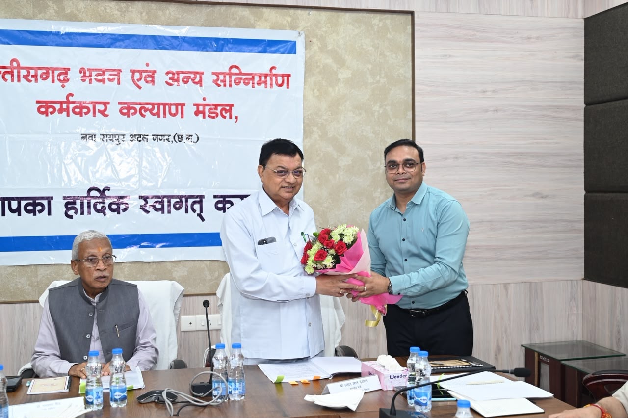 सामाजिक सुरक्षा संहिता के अनुरूप लागू होंगी श्रमिक कल्याण योजनाएं