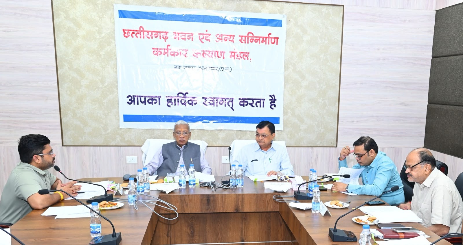 सामाजिक सुरक्षा संहिता के अनुरूप लागू होंगी श्रमिक कल्याण योजनाएं