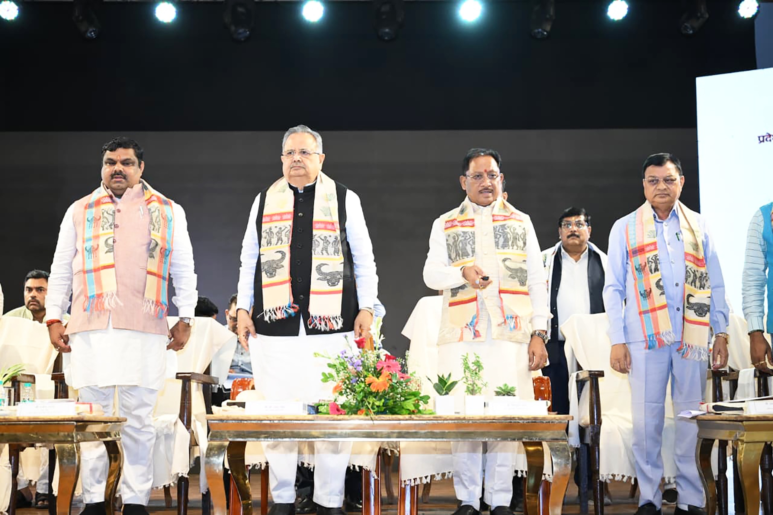 कोसा से खादी तक, छत्तीसगढ़ के शिल्प को मिली नई उड़ान