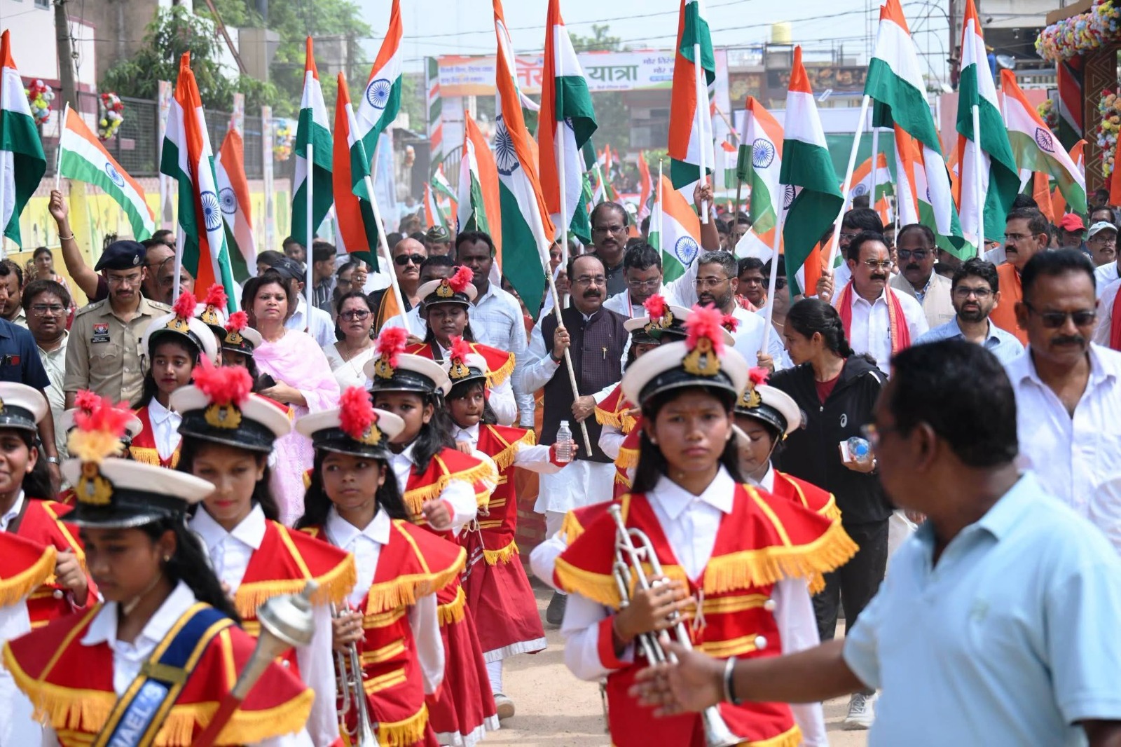 तिरंगे के सम्मान में एकजुट हुआ कांकेर, अरुण साव समेत हजारों लोग यात्रा में शामिल