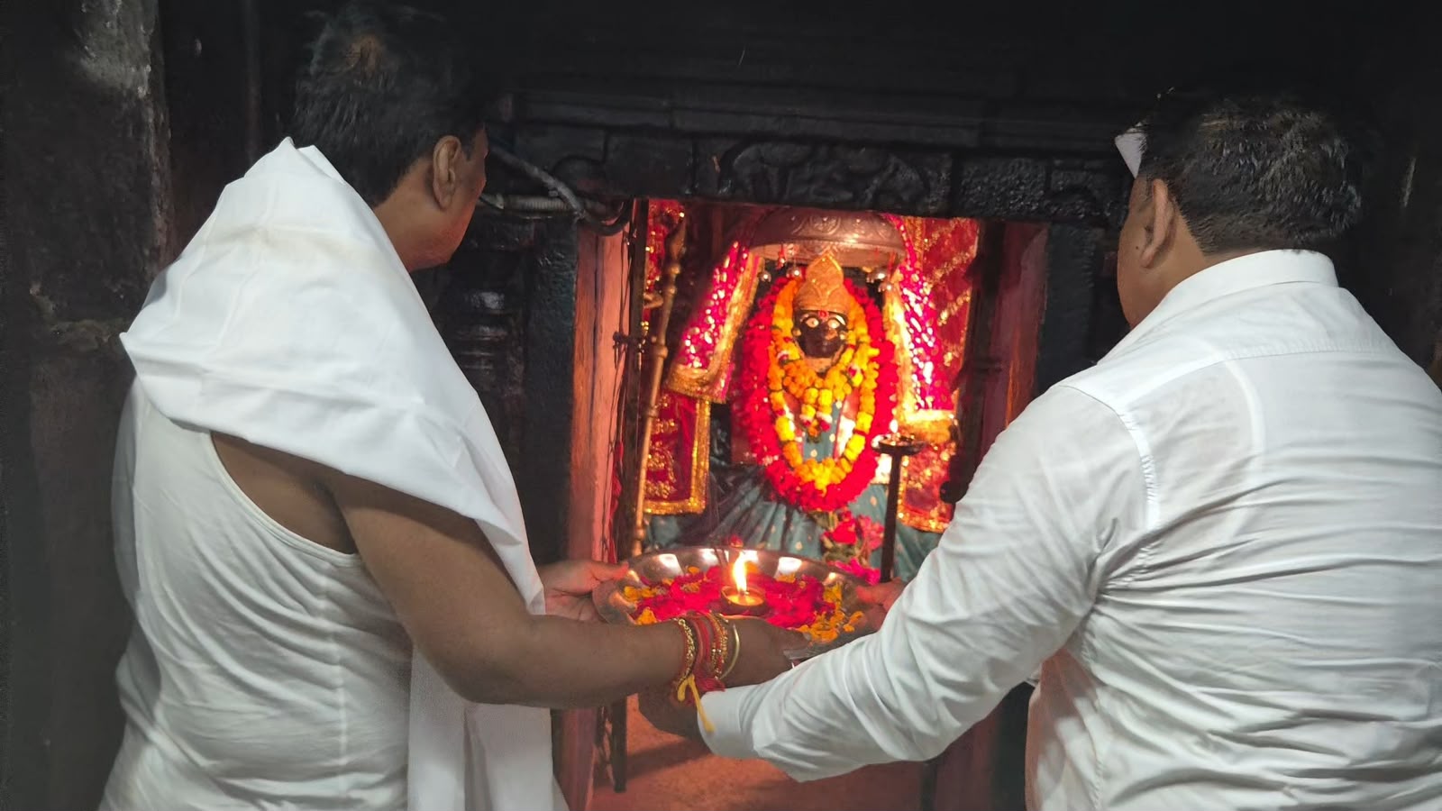दंतेवाड़ा में गूंजा राष्ट्रभक्ति का संदेश, उप मुख्यमंत्री विजय शर्मा ने किया तिरंगा यात्रा का नेतृत्व