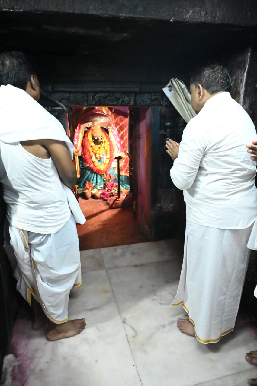 नक्सल आतंक से प्रभावित इलाकों में तिरंगा यात्रा ने दिया शांति और विकास का संदेश