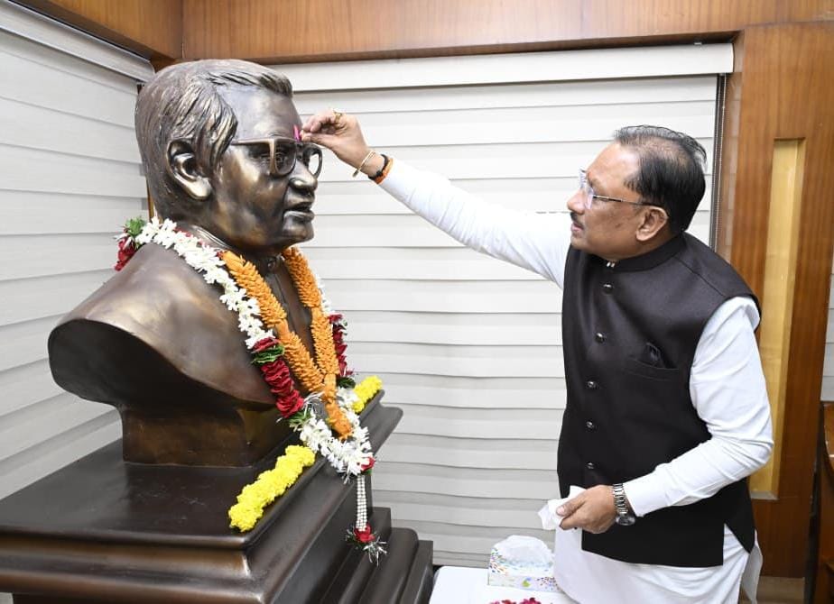अटल जी के आदर्शों से प्रेरित होकर विकसित छत्तीसगढ़ के निर्माण की ओर बढ़ रहा प्रदेश