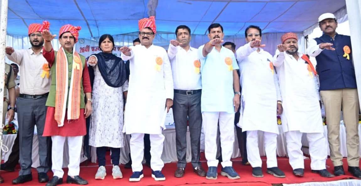 खेलों के साथ अनुशासन और टीम भावना की सीख, पेण्ड्रा में जुटे प्रदेशभर के खिलाड़ी