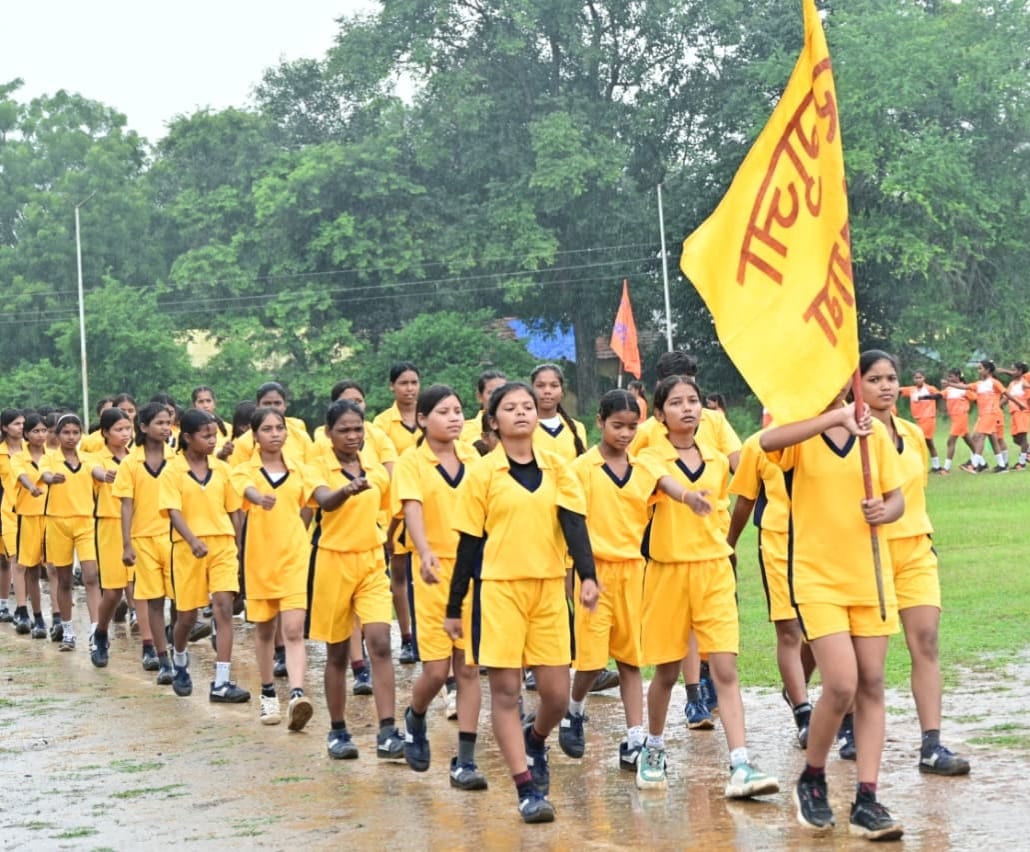 खेलों के साथ अनुशासन और टीम भावना की सीख, पेण्ड्रा में जुटे प्रदेशभर के खिलाड़ी