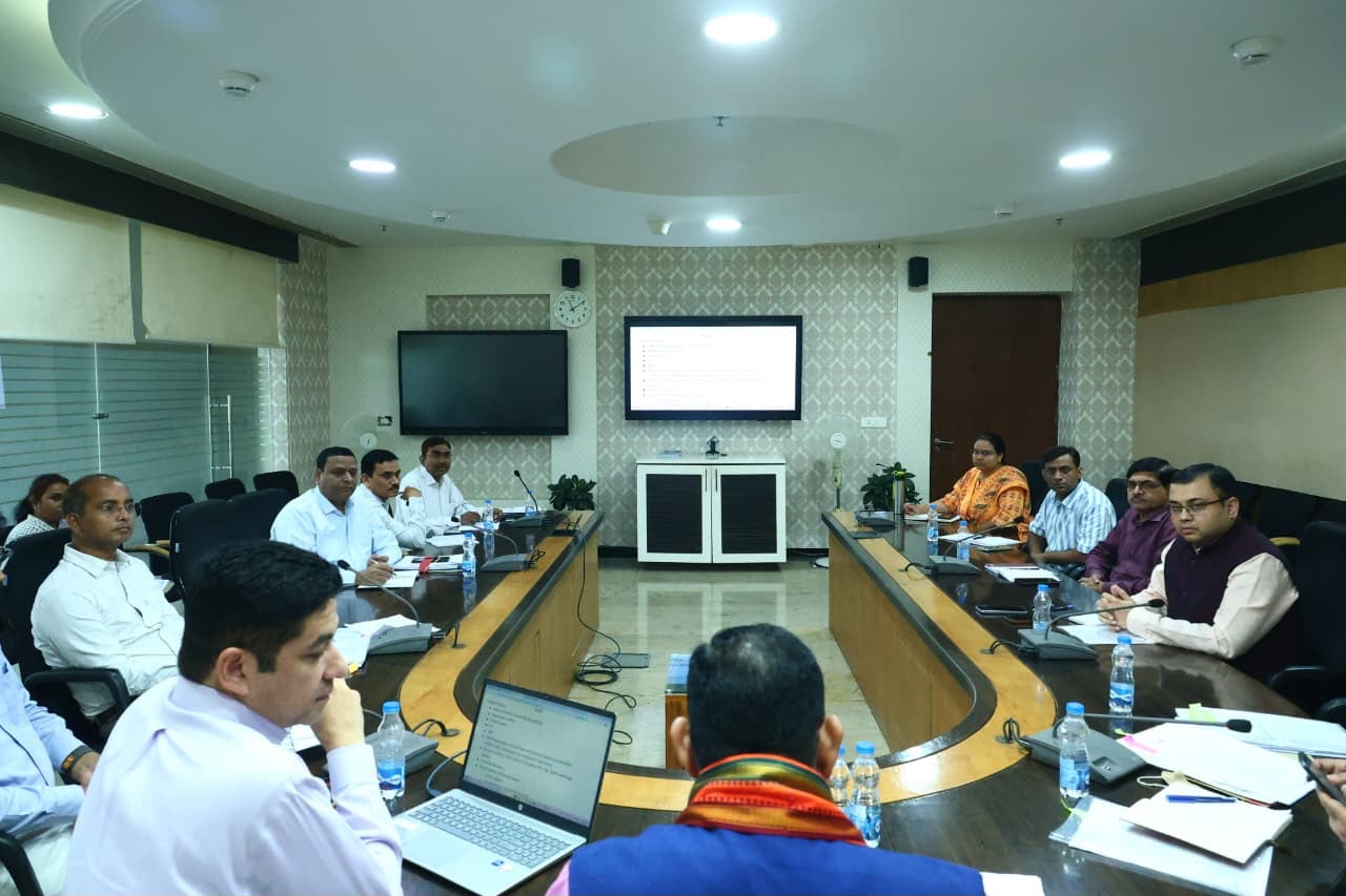स्वास्थ्य सेवाओं की गुणवत्ता सुधारने पर जोर, लापरवाही पर होगी नियमित निगरानी
