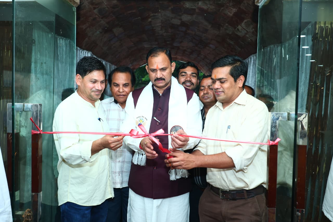 फोटो जर्नलिस्टों की नजर से दिखा छत्तीसगढ़, तीन दिवसीय प्रदर्शनी का शुभारंभ