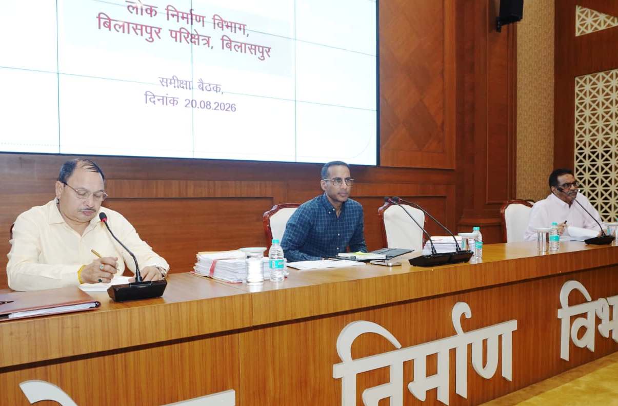 ठेकेदारों के कार्यों की होगी सख्त निगरानी, मापदंडों के अनुसार होगा निर्माण