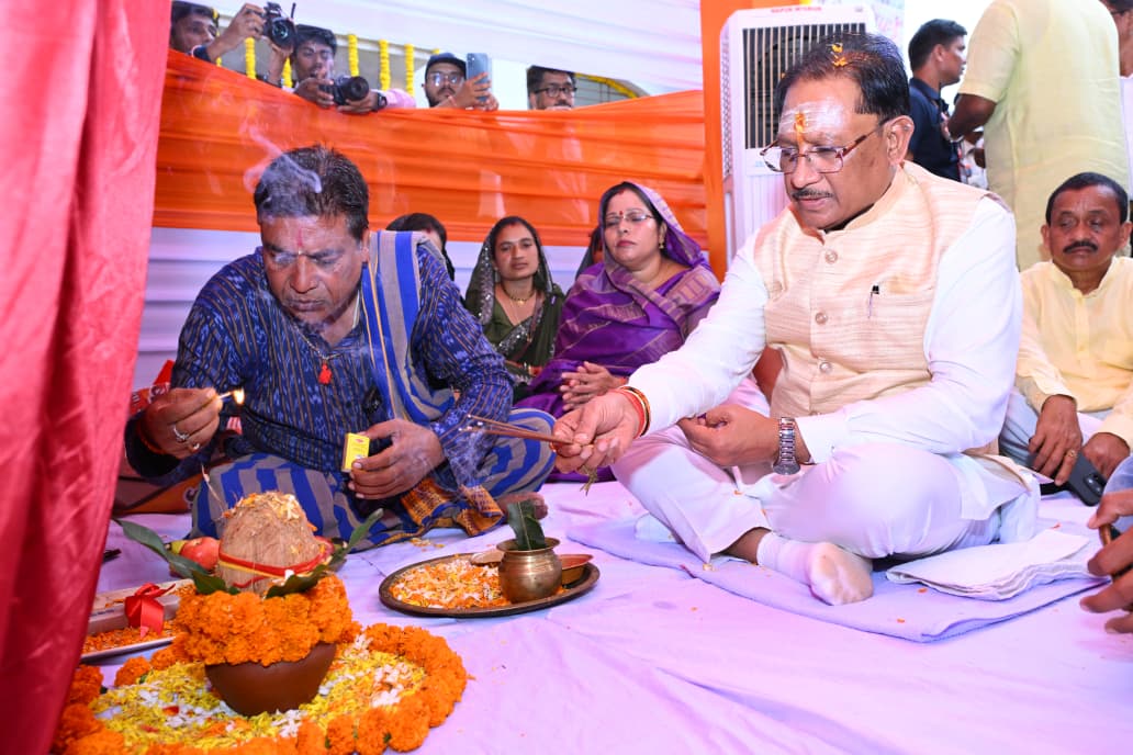 बेटियों के सुरक्षित भविष्य के लिए सुकन्या समृद्धि योजना का संदेश