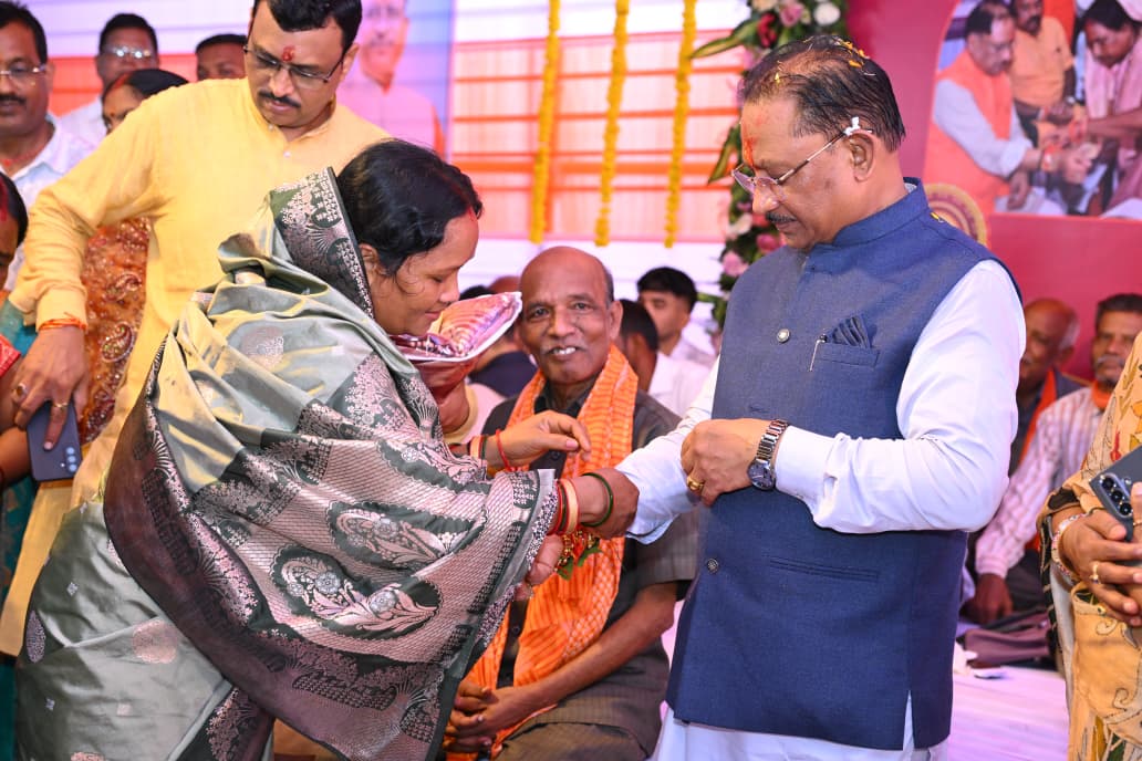 घासीमुंडा को नया स्कूल भवन, केरसई में मिनी स्टेडियम; मुख्यमंत्री ने खोला विकास का पिटारा